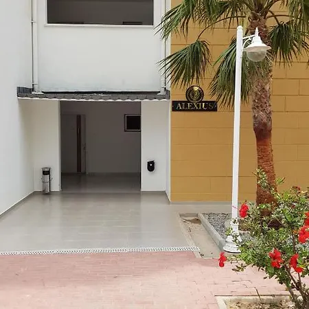 Trikomo Resort Apartment *